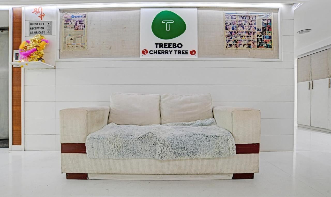 Treebo Cherry Tree Indore Exterior photo