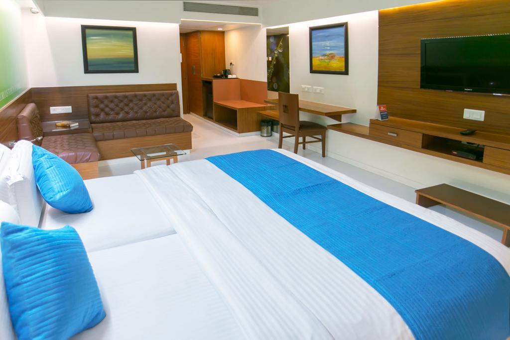 Treebo Cherry Tree Indore Exterior photo